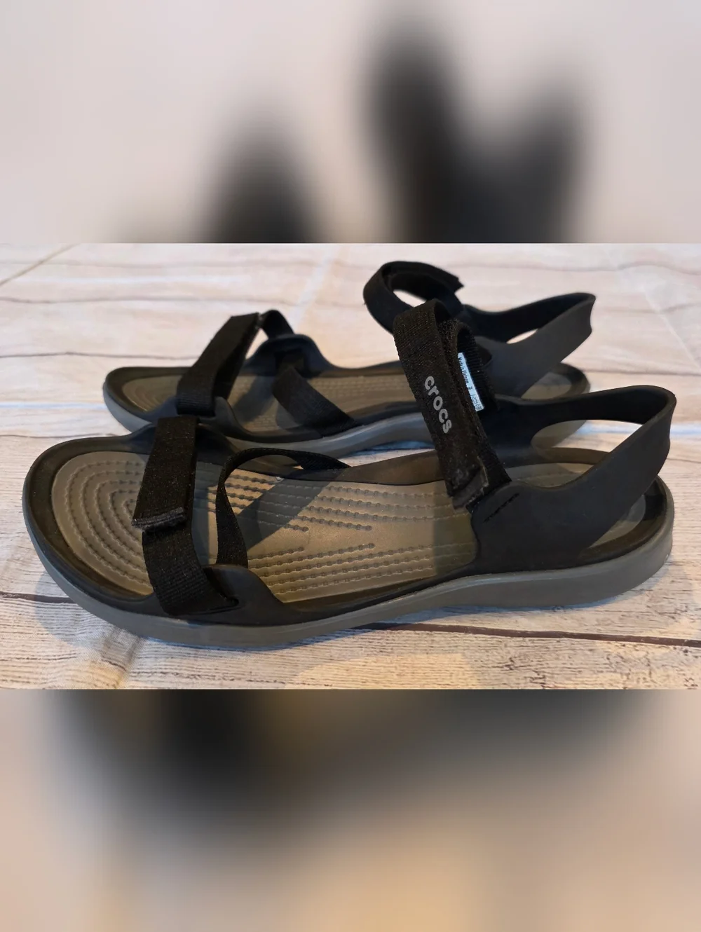 Crocs Swiftwater Webbing Sandals Women’s Size 7 Black Adjustable Straps Active - Picture 2 of 10